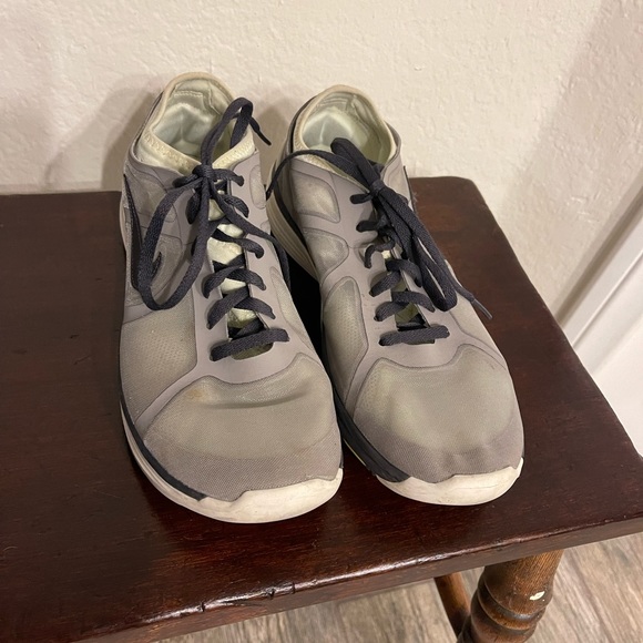 SALE ✨ Any 2 Items, 20% Off ✨ Nike Running Shoes - Picture 4 of 6